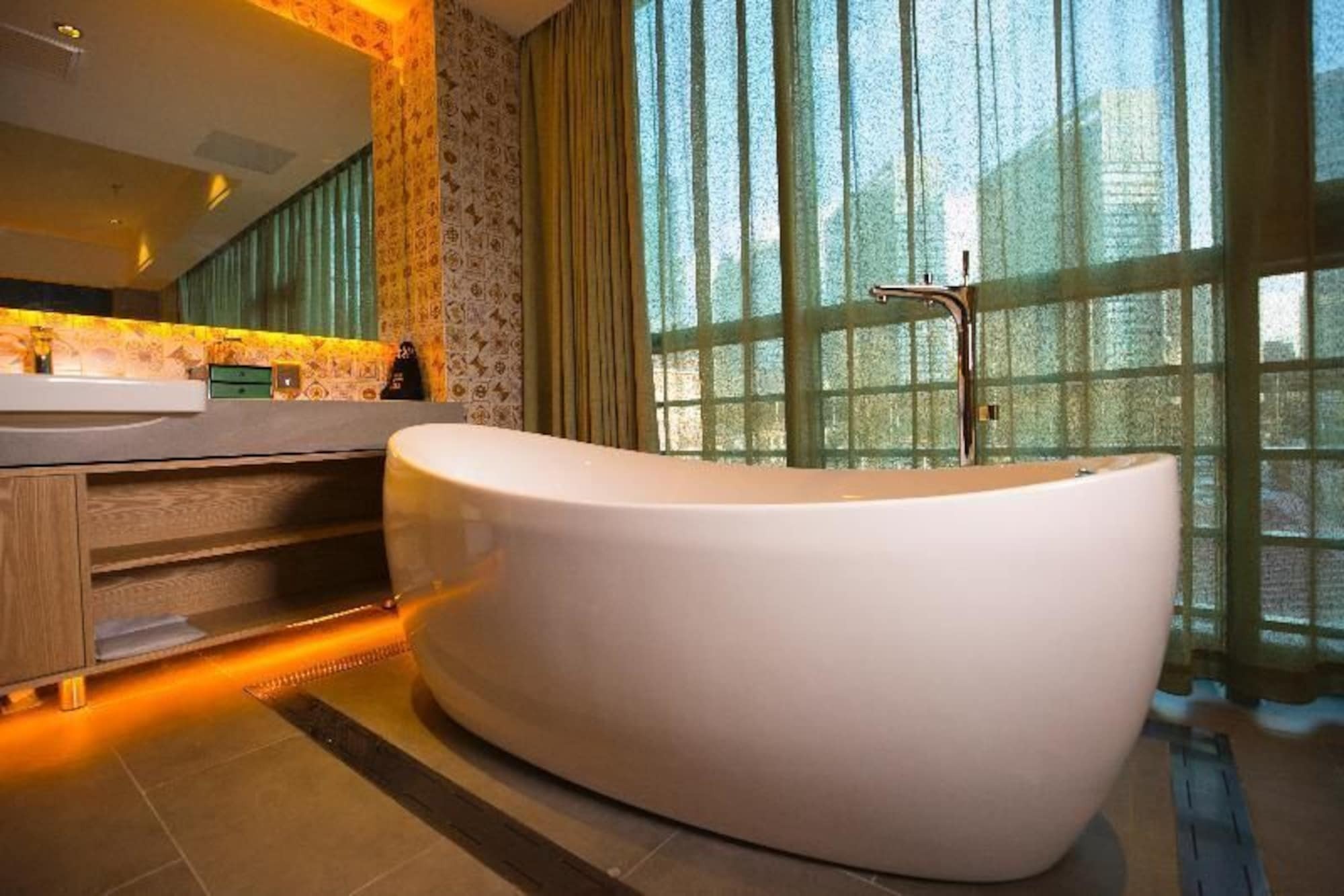 Qiu Guo Hotel Hua Mao Chaoyang  Zewnętrze zdjęcie